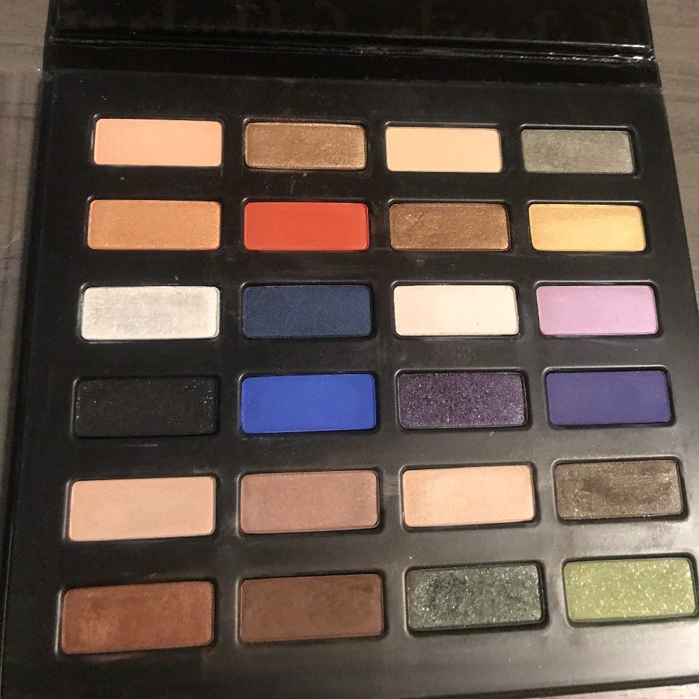Limited Edition KVD Star Studded Palette